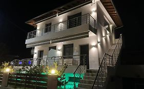 Diamond Light Apartments